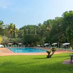 Resort Tamarind Tree Garden - The Airport